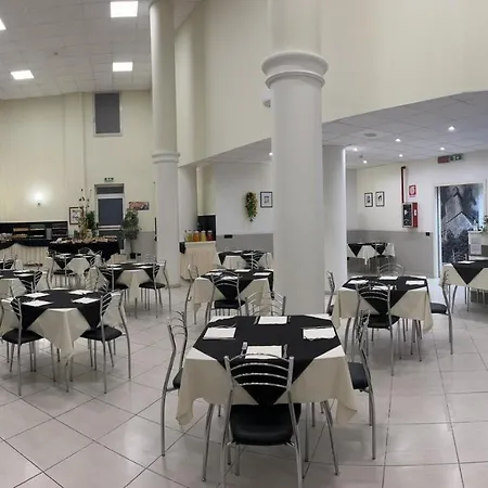 Cdh ラ スペツィア ホテル 4*