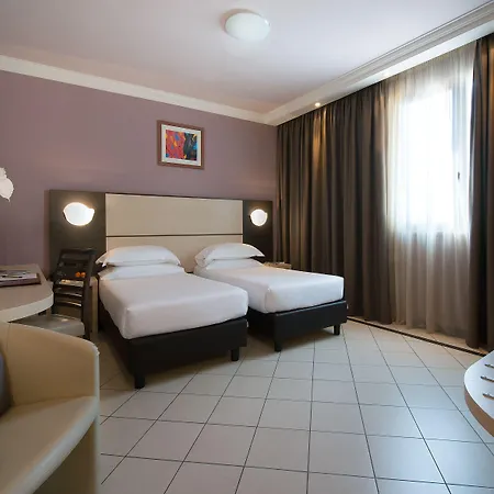 斯佩齐亚cdh酒店 4*