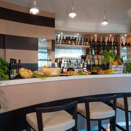 斯佩齐亚cdh酒店 4*