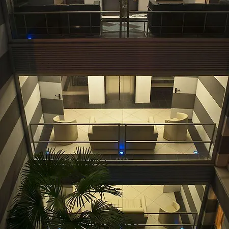 斯佩齐亚cdh酒店 斯培西亚